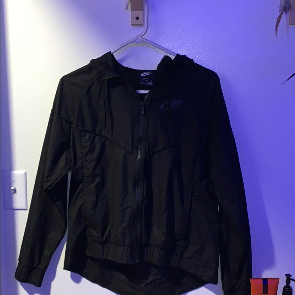 Nike windbreaker